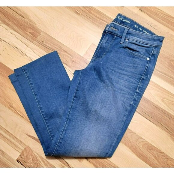 Calvin Klein Jeans Straight - Waist Size 27 - Picture 1 of 10